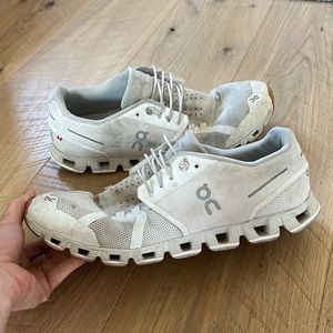 Mens On Running - Cloud Sneakers - slip on